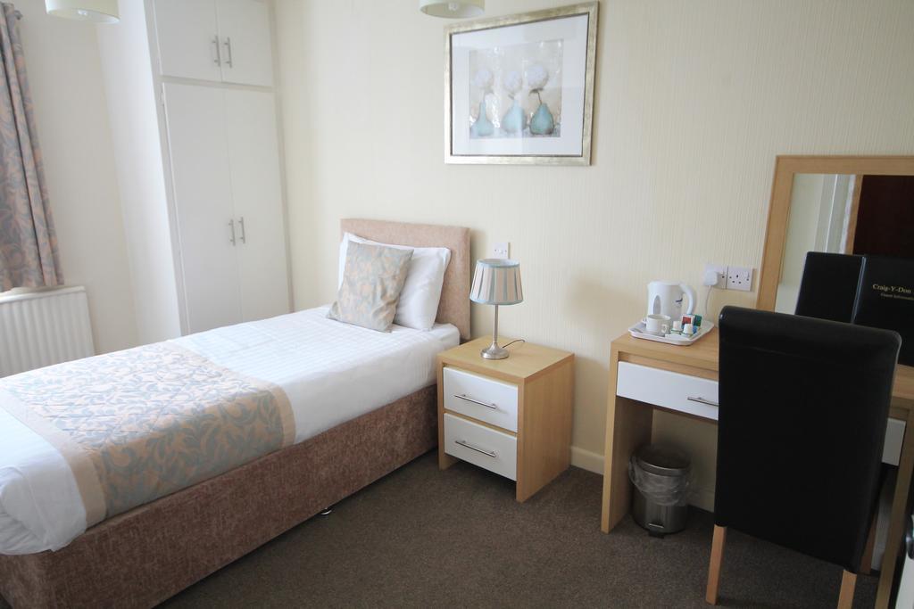 Single Room,1589567633:JPEG